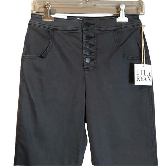 NWT! Lila Ryan grey straight leg pants‎ - Picture 2 of 13